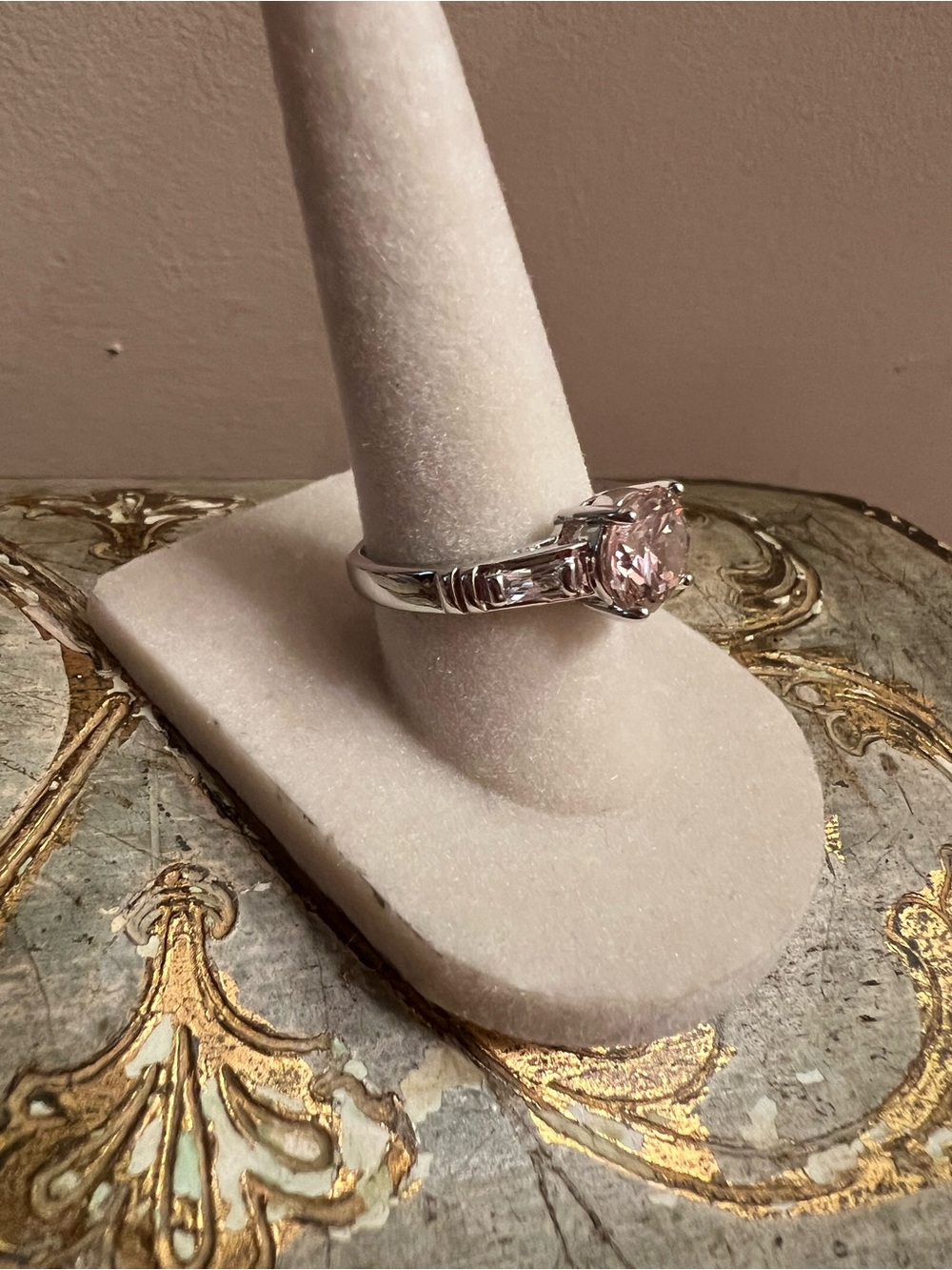 Classic Light Pink CZ Solitaire Ring in Silver Tone with Baguettes Size 7 - Picture 2 of 6